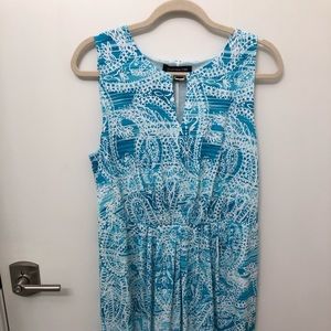 Pretty and comfy dress!